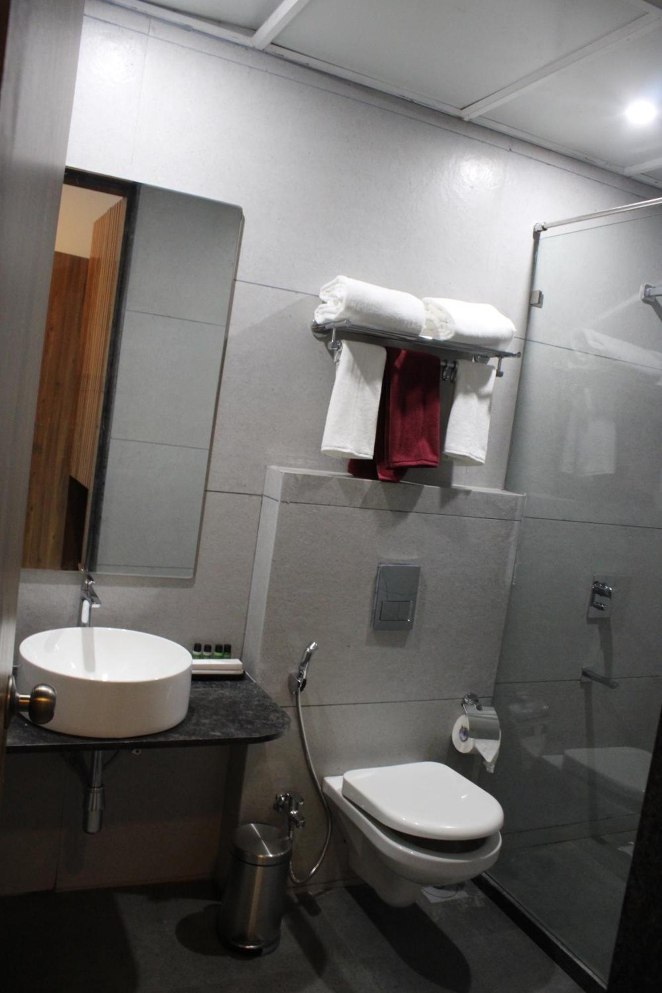 Mango Leaf Lake Resort Malkhed Экстерьер фото