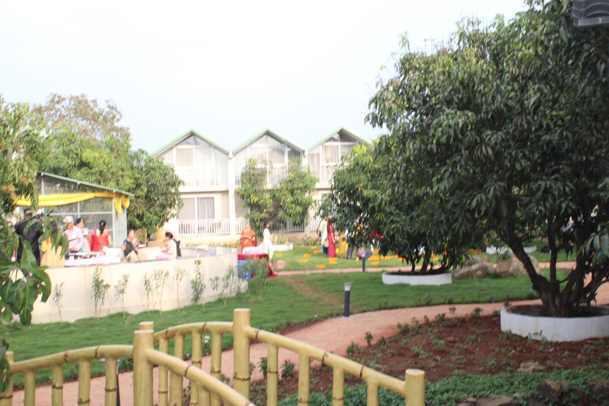 Mango Leaf Lake Resort Malkhed Экстерьер фото